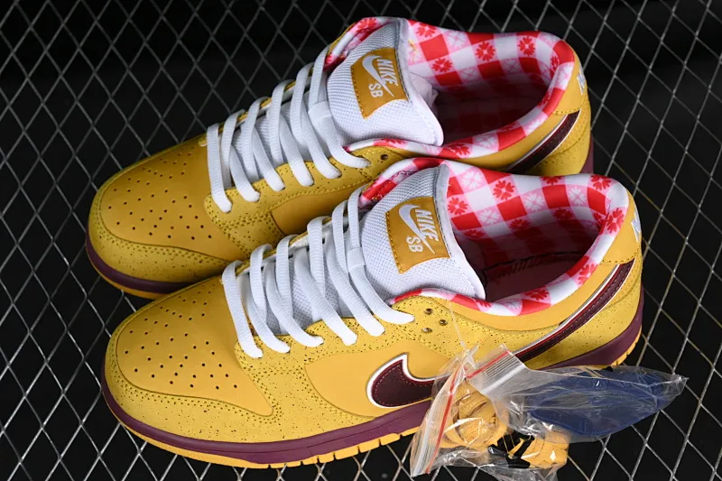 All Categories Nk SB Dunk Series Nk SB Dunk Low Low-top sneakers C version Concepts x SB Dunk Low "Yellow Lobster" Yellow Lobster SB low-top sports and leisure sneakers 313170-137566